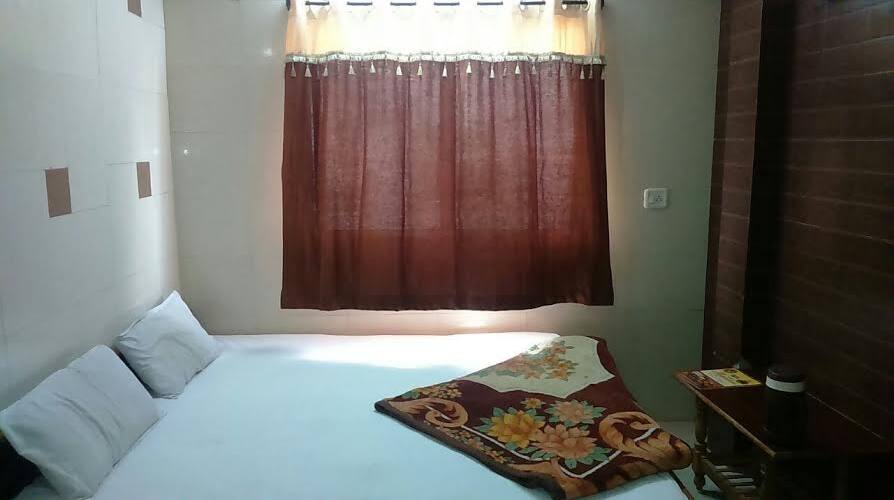 Hotel Neha Palace, Ujjain 5